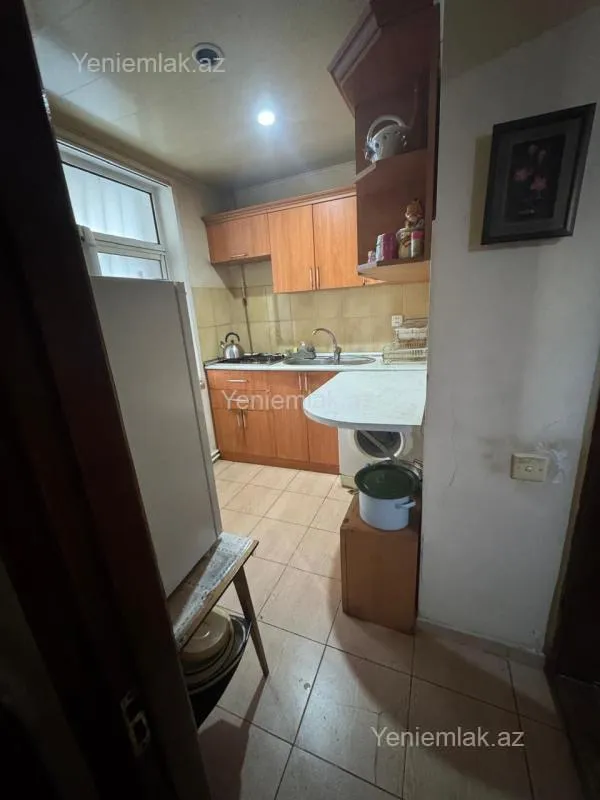 Satılır 1 otaqlı köhnə tikili 29 m²