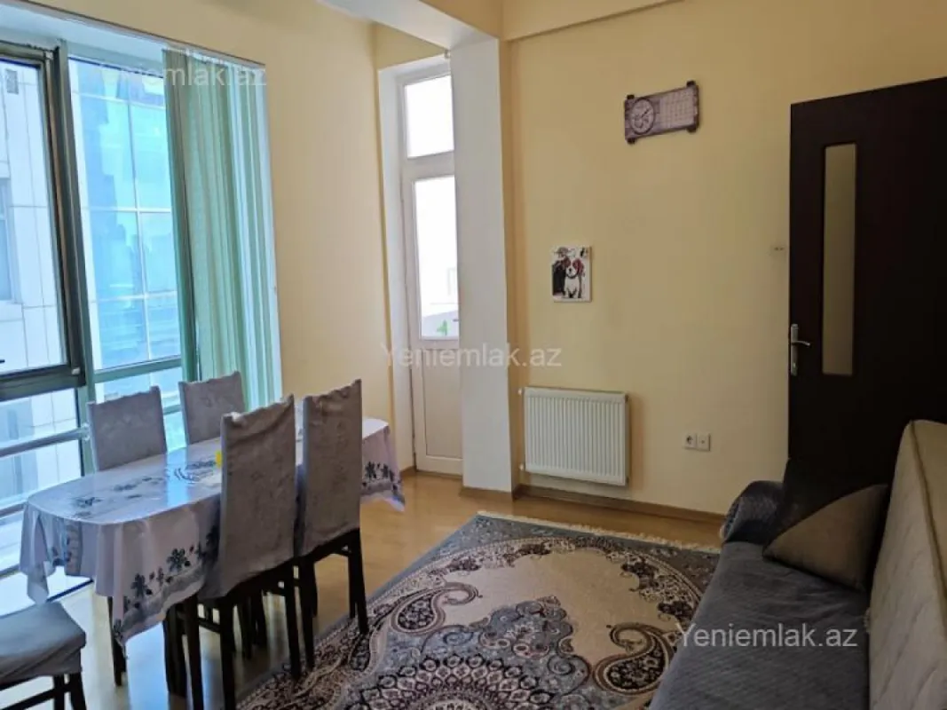 Satılır 3 otaqlı yeni tikili 135 m²