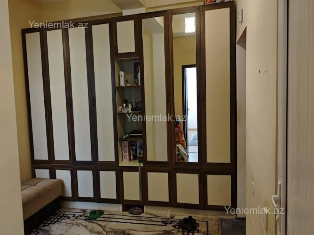 Satılır 3 otaqlı yeni tikili 135 m²