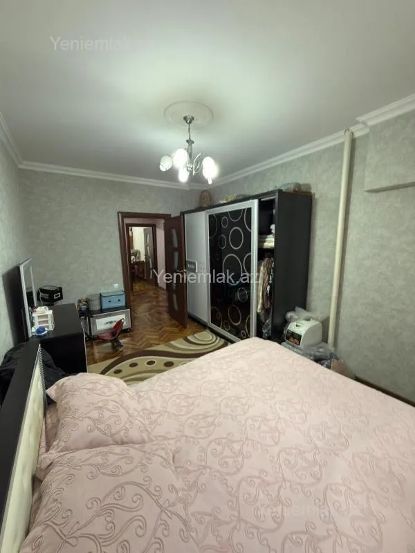 Satılır 3 otaqlı köhnə tikili 85 m²