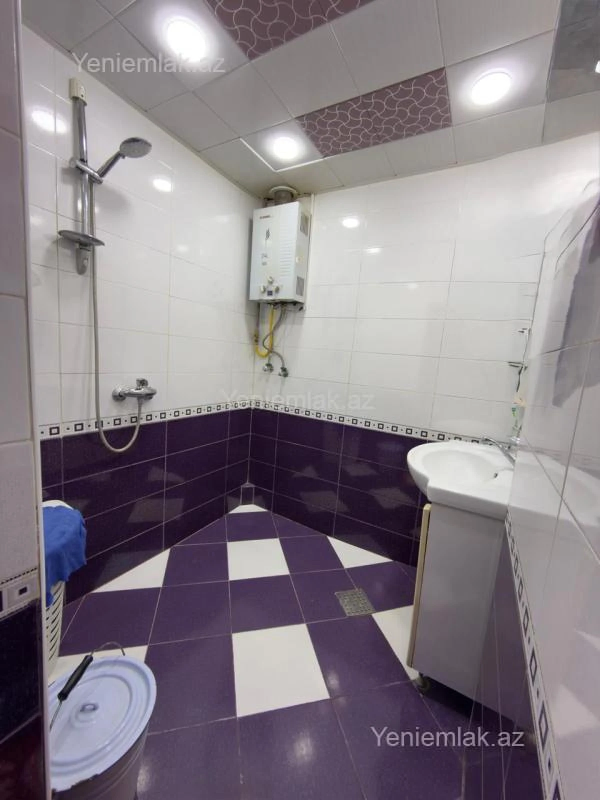 Satılır 3 otaqlı köhnə tikili 85 m²