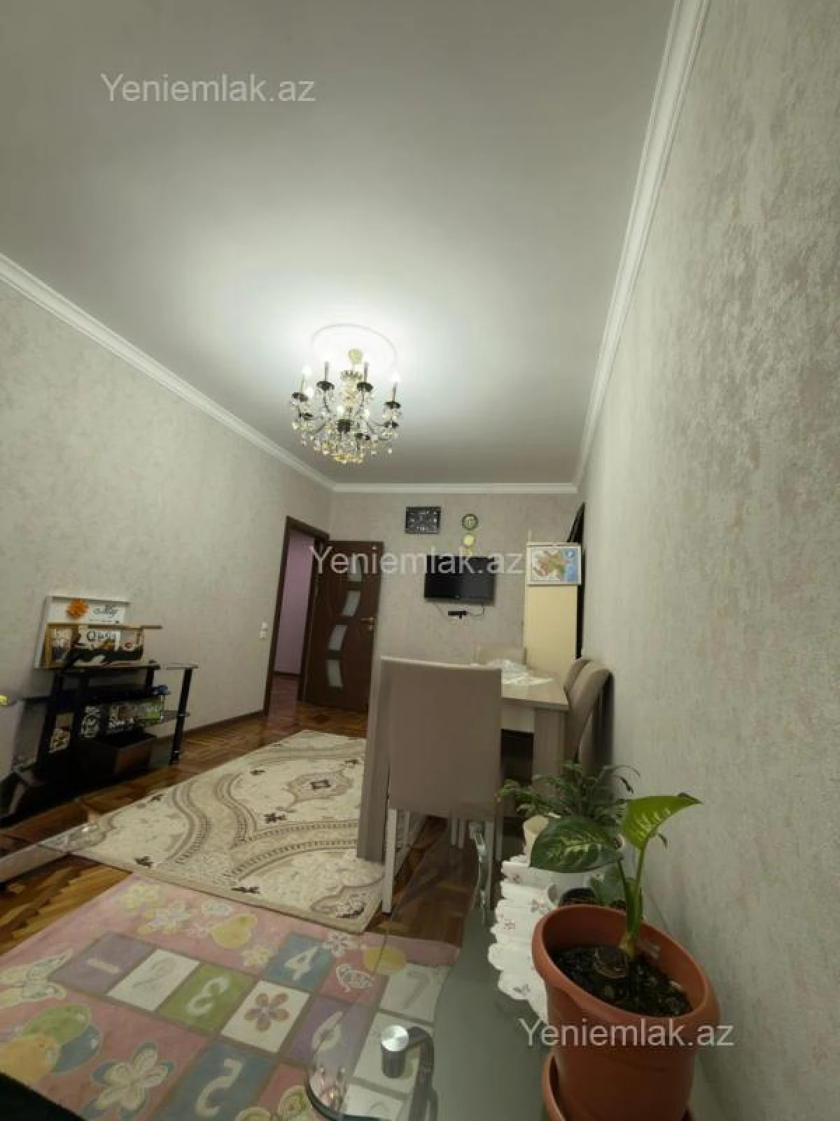 Satılır 3 otaqlı köhnə tikili 85 m²