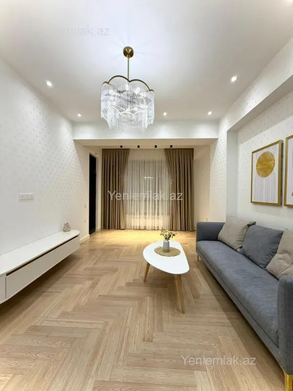 Satılır 2 otaqlı yeni tikili 83 m²
