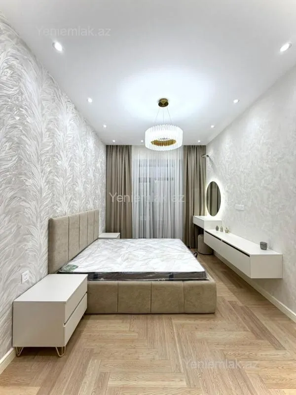 Satılır 2 otaqlı yeni tikili 83 m²