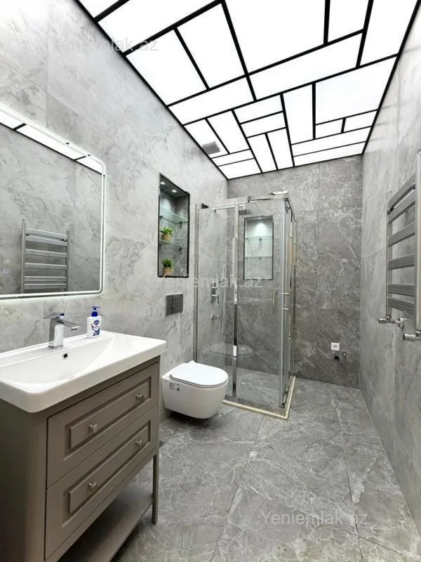 Satılır 2 otaqlı yeni tikili 83 m²