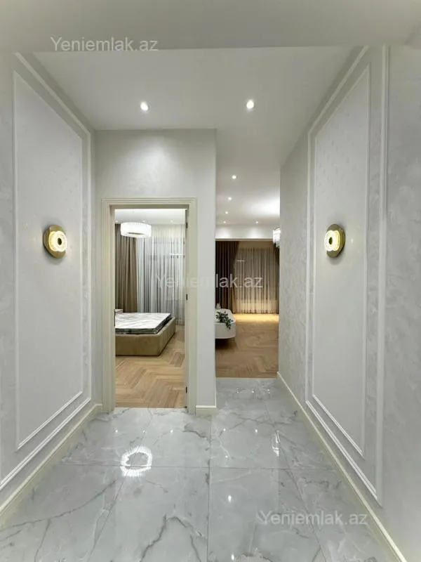 Satılır 2 otaqlı yeni tikili 83 m²