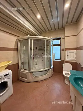 Satılır 4 otaqlı yeni tikili 200 m²