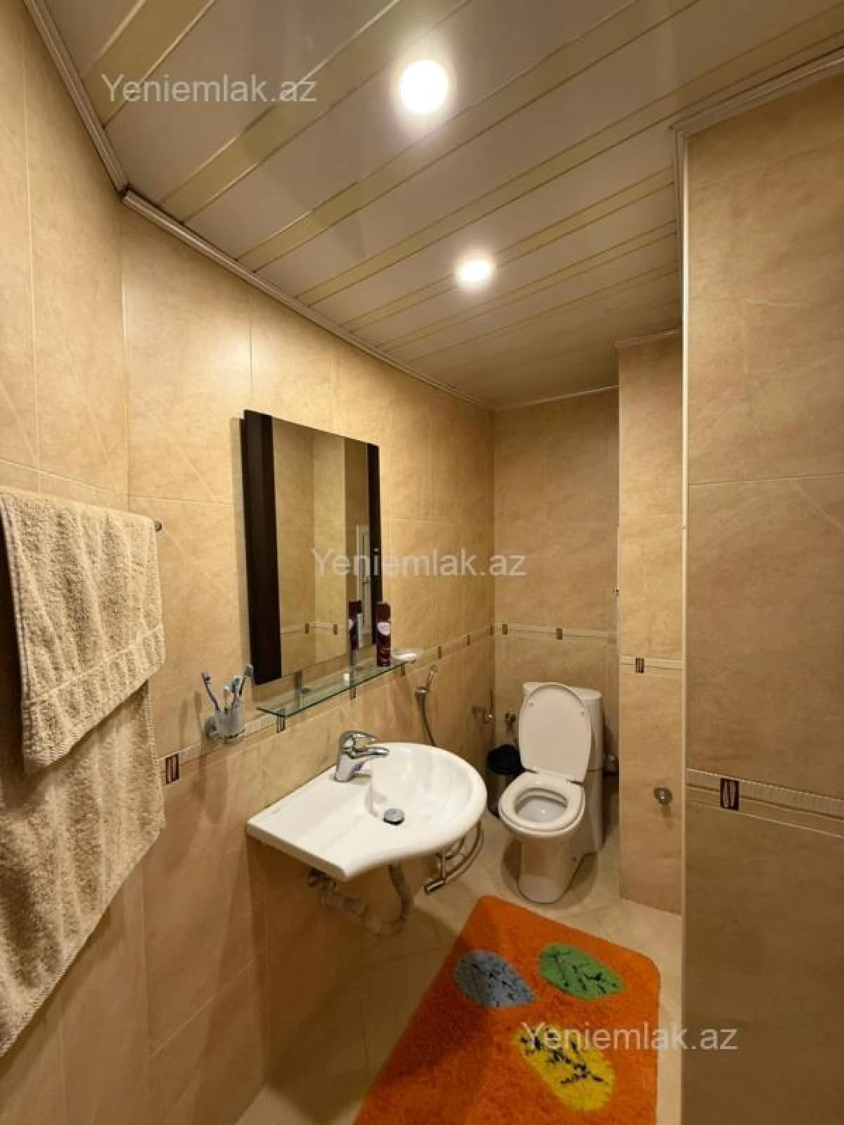 Satılır 4 otaqlı yeni tikili 200 m²