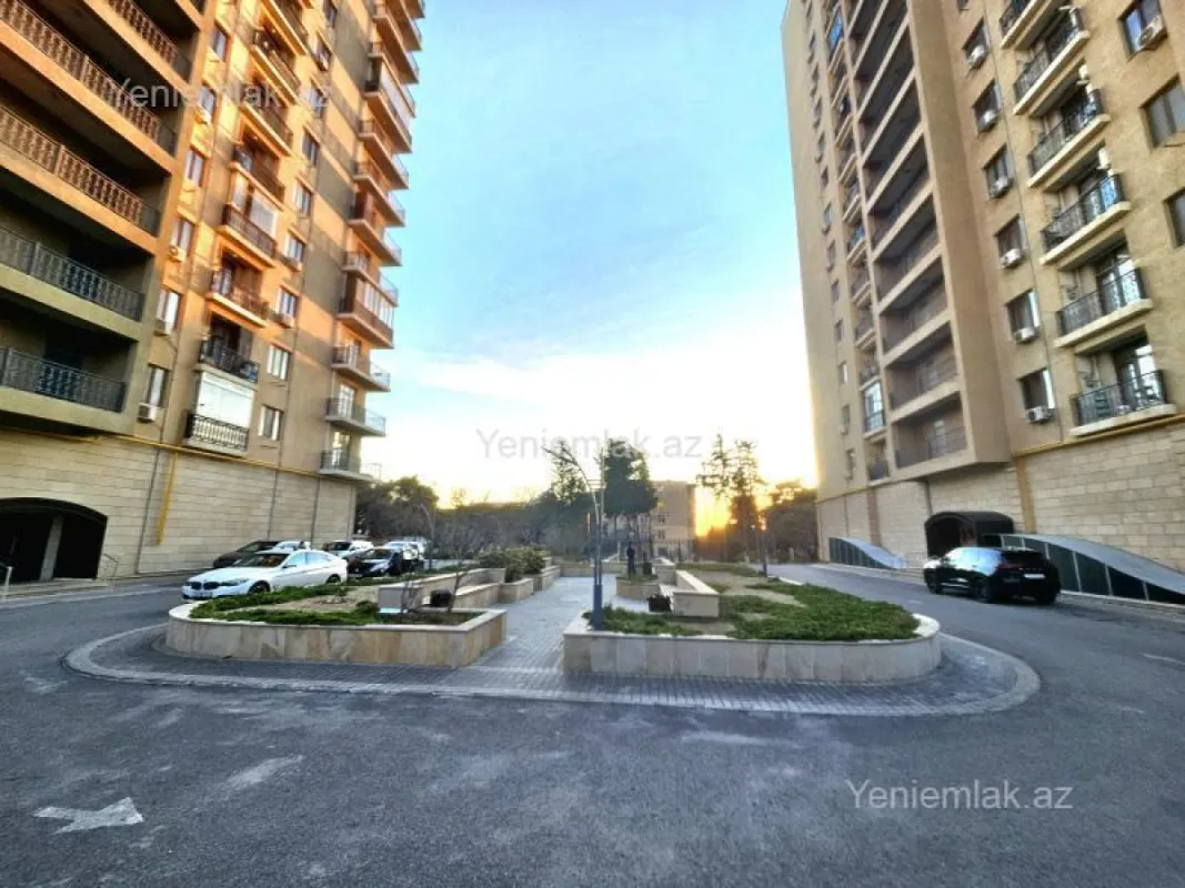 Satılır 2 otaqlı yeni tikili 78 m²