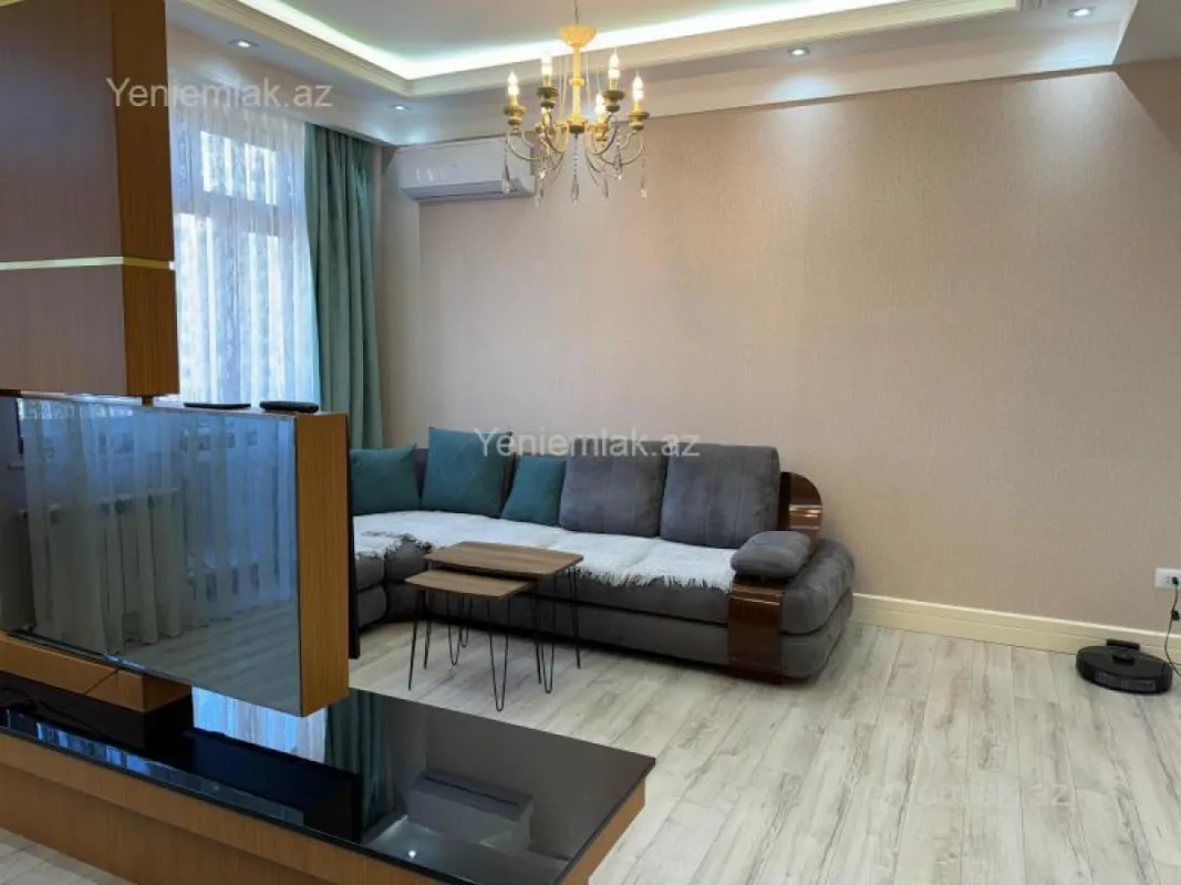 Satılır 4 otaqlı yeni tikili 160 m²