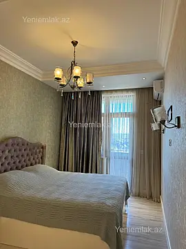 Satılır 4 otaqlı yeni tikili 160 m²