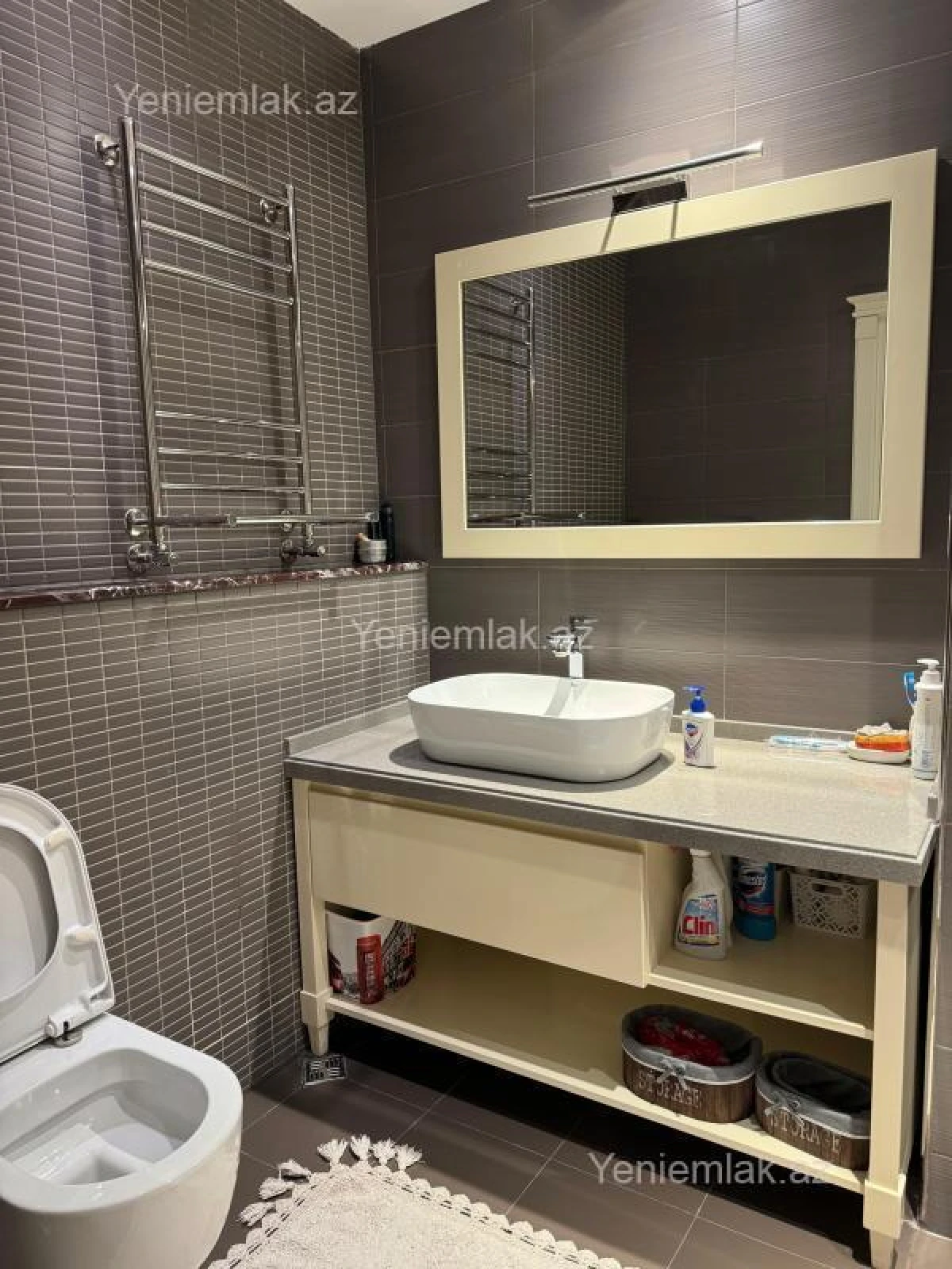 Satılır 4 otaqlı yeni tikili 160 m²