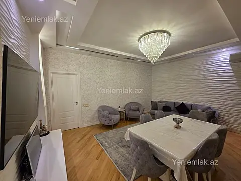 Satılır 3 otaqlı yeni tikili 135 m²