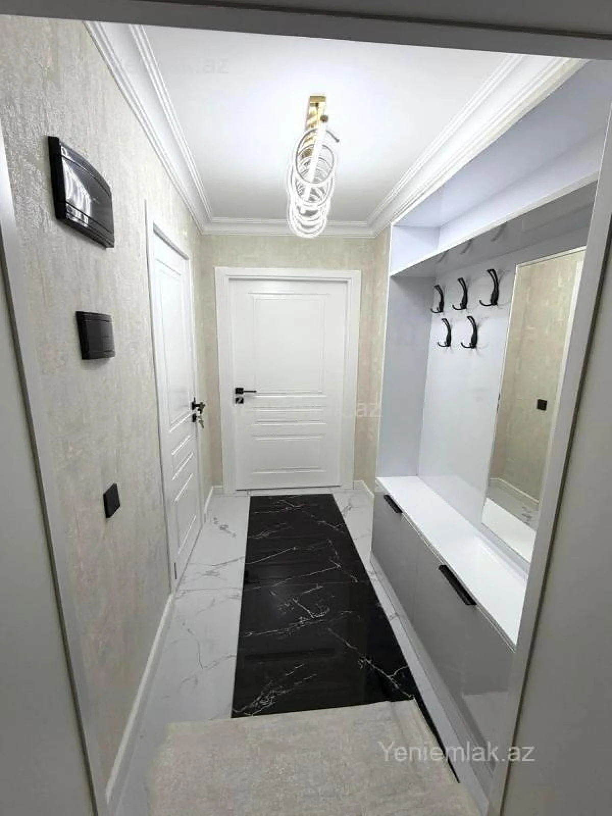 Satılır 3 otaqlı köhnə tikili 75 m²