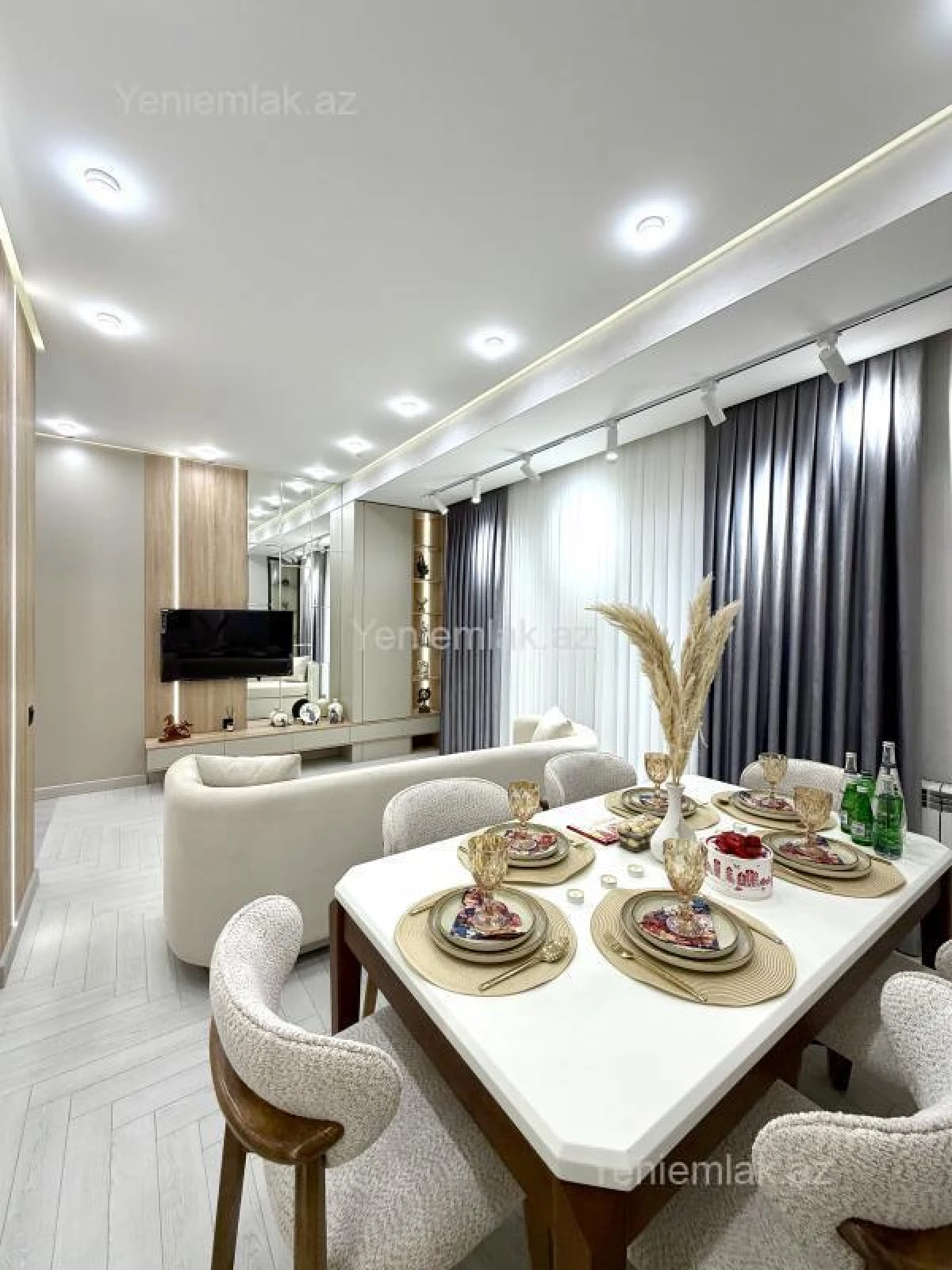 Satılır 2 otaqlı yeni tikili 77 m²