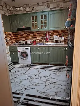 Satılır 5 otaqlı həyət evi 200 m²