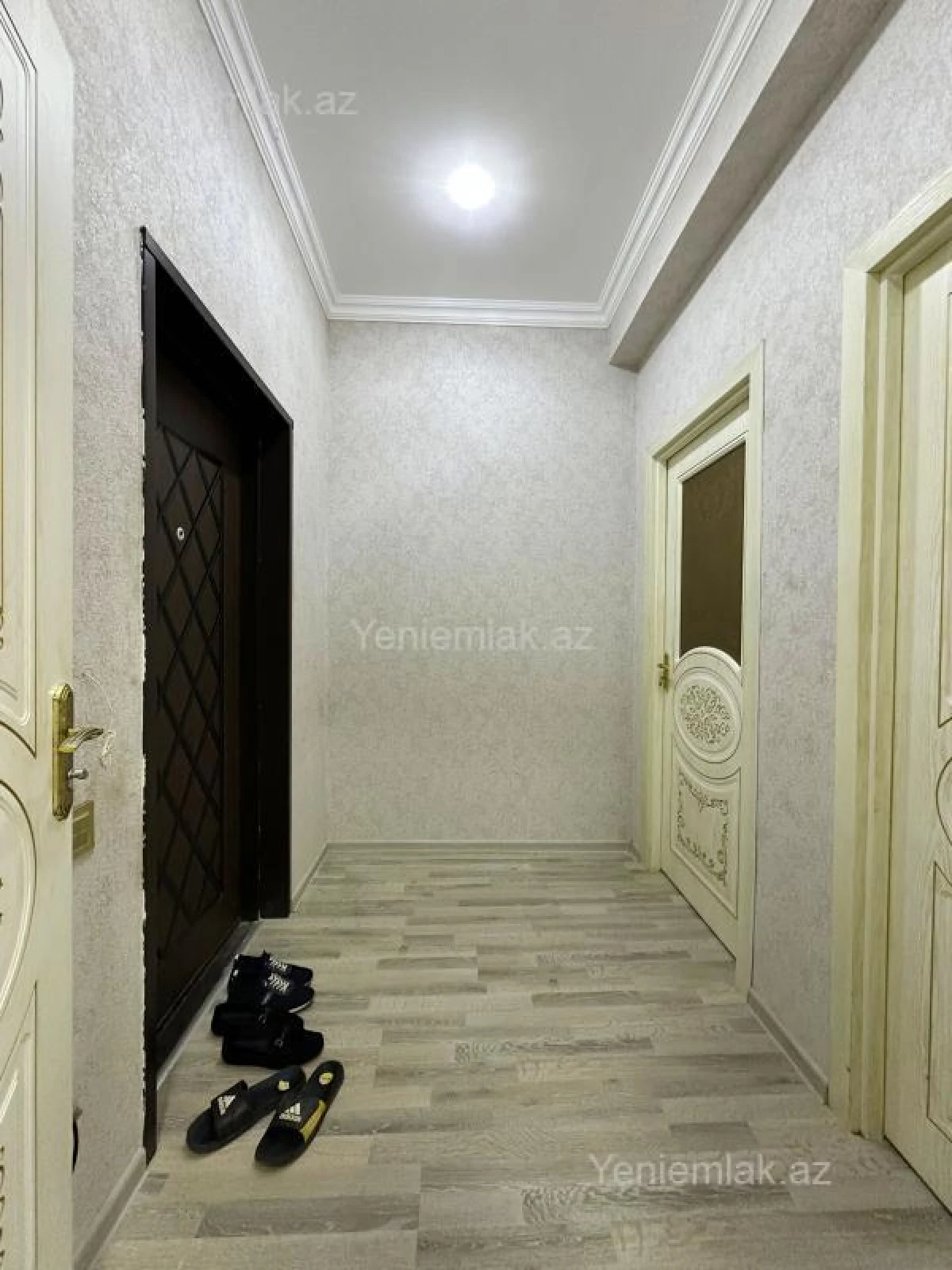 Satılır 2 otaqlı yeni tikili 65 m²