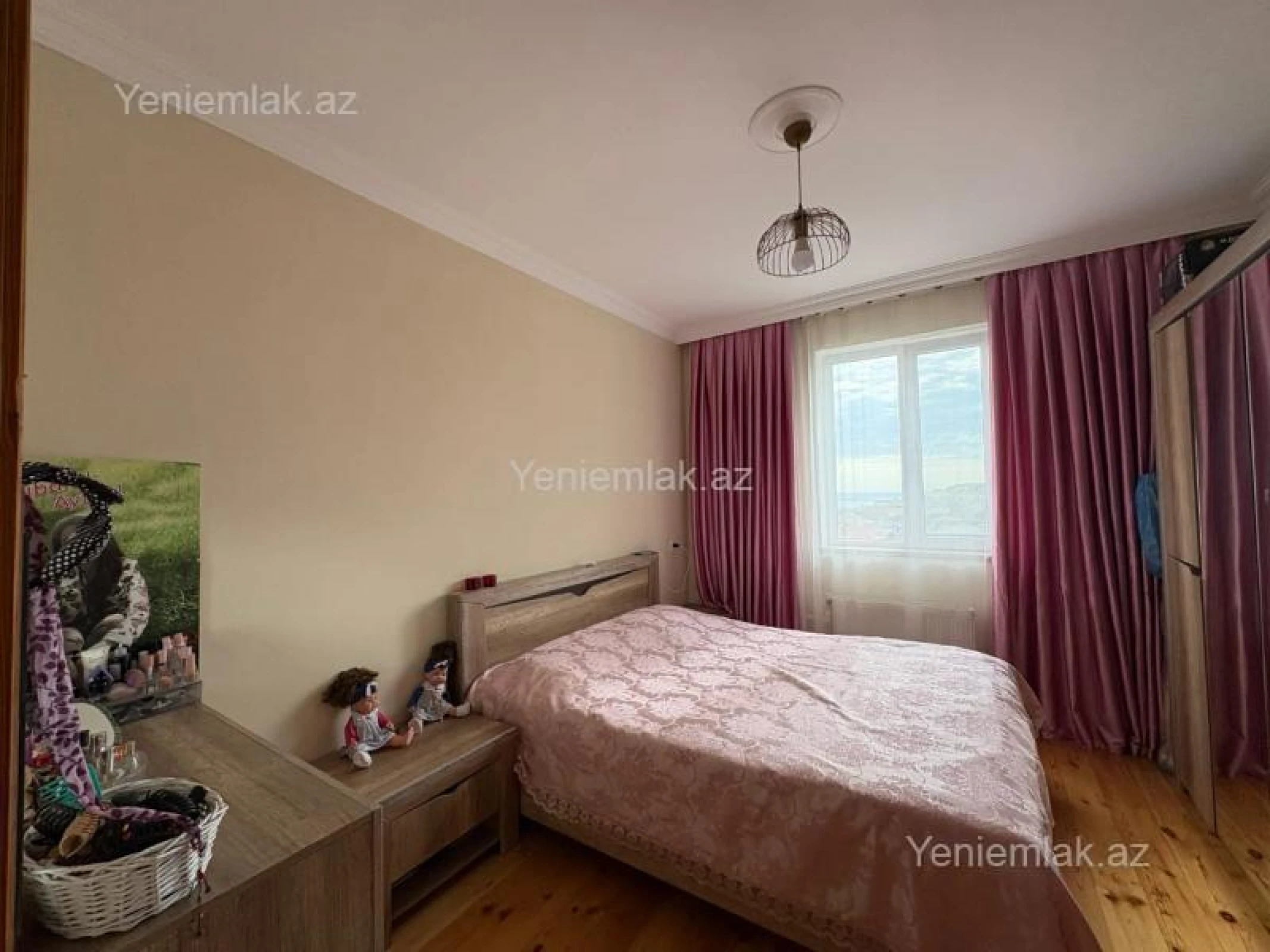 Satılır 5 otaqlı köhnə tikili 95 m²