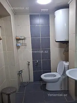 Satılır 3 otaqlı köhnə tikili 85 m²