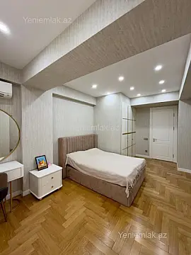 Satılır 5 otaqlı yeni tikili 201 m²