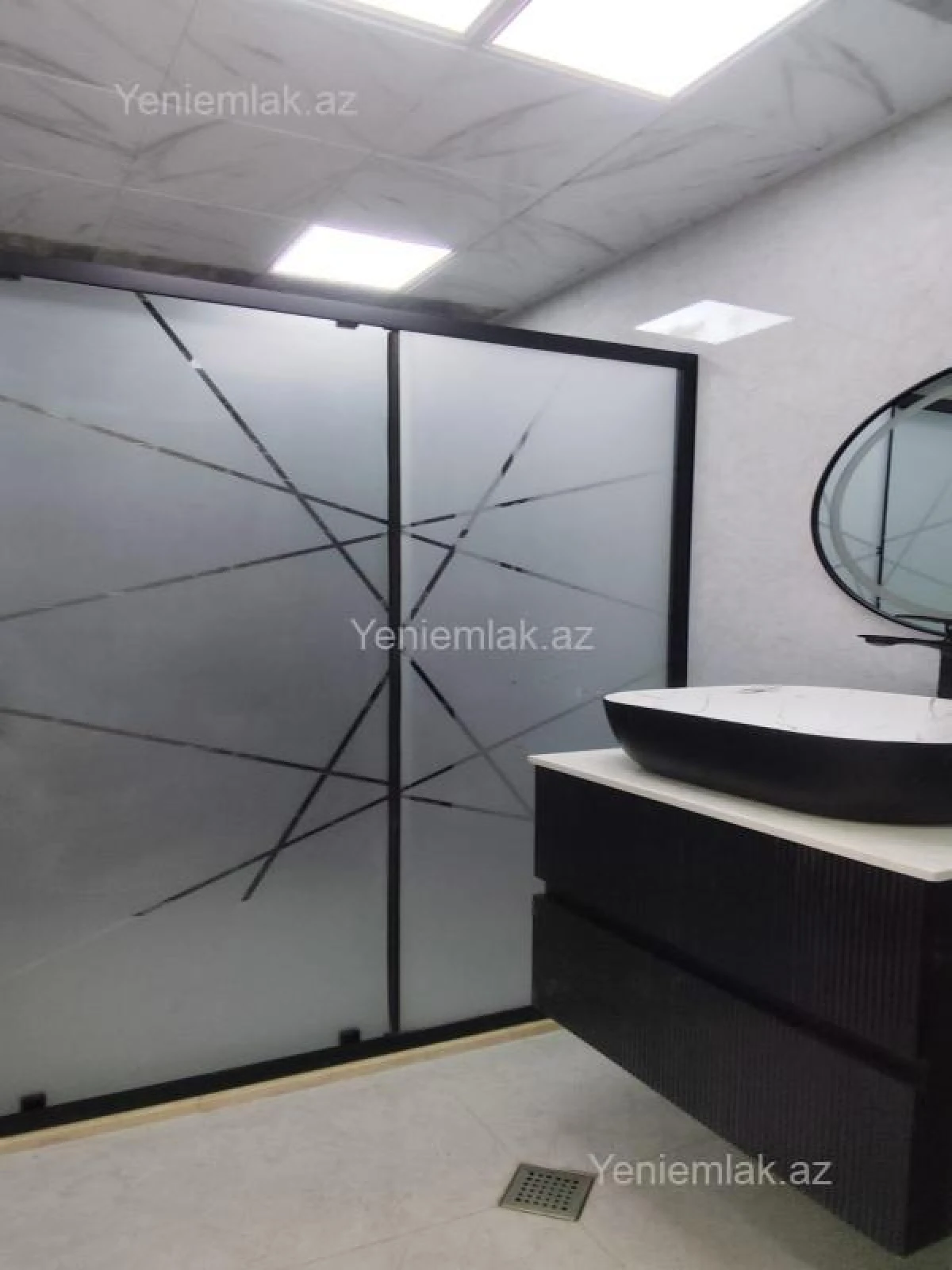 Satılır 2 otaqlı köhnə tikili 60 m²