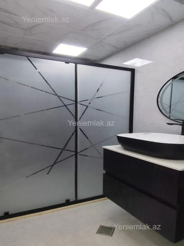 Satılır 2 otaqlı köhnə tikili 60 m²