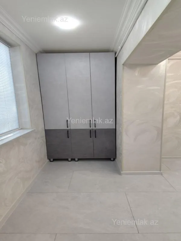 Satılır 2 otaqlı köhnə tikili 60 m²