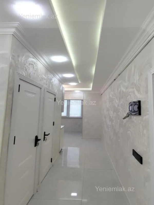 Satılır 2 otaqlı köhnə tikili 60 m²