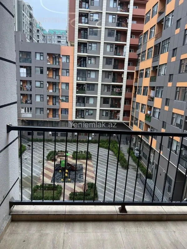Satılır 2 otaqlı yeni tikili 77 m²
