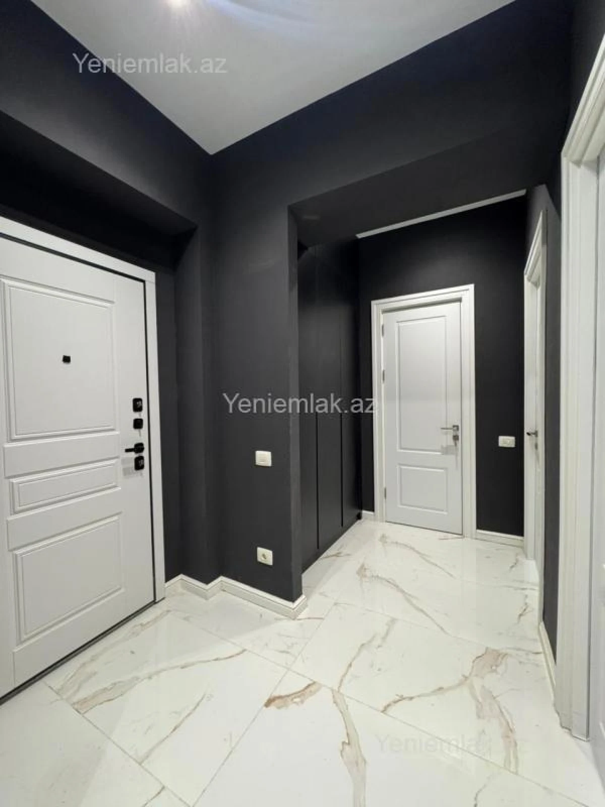 Satılır 3 otaqlı yeni tikili 72 m²