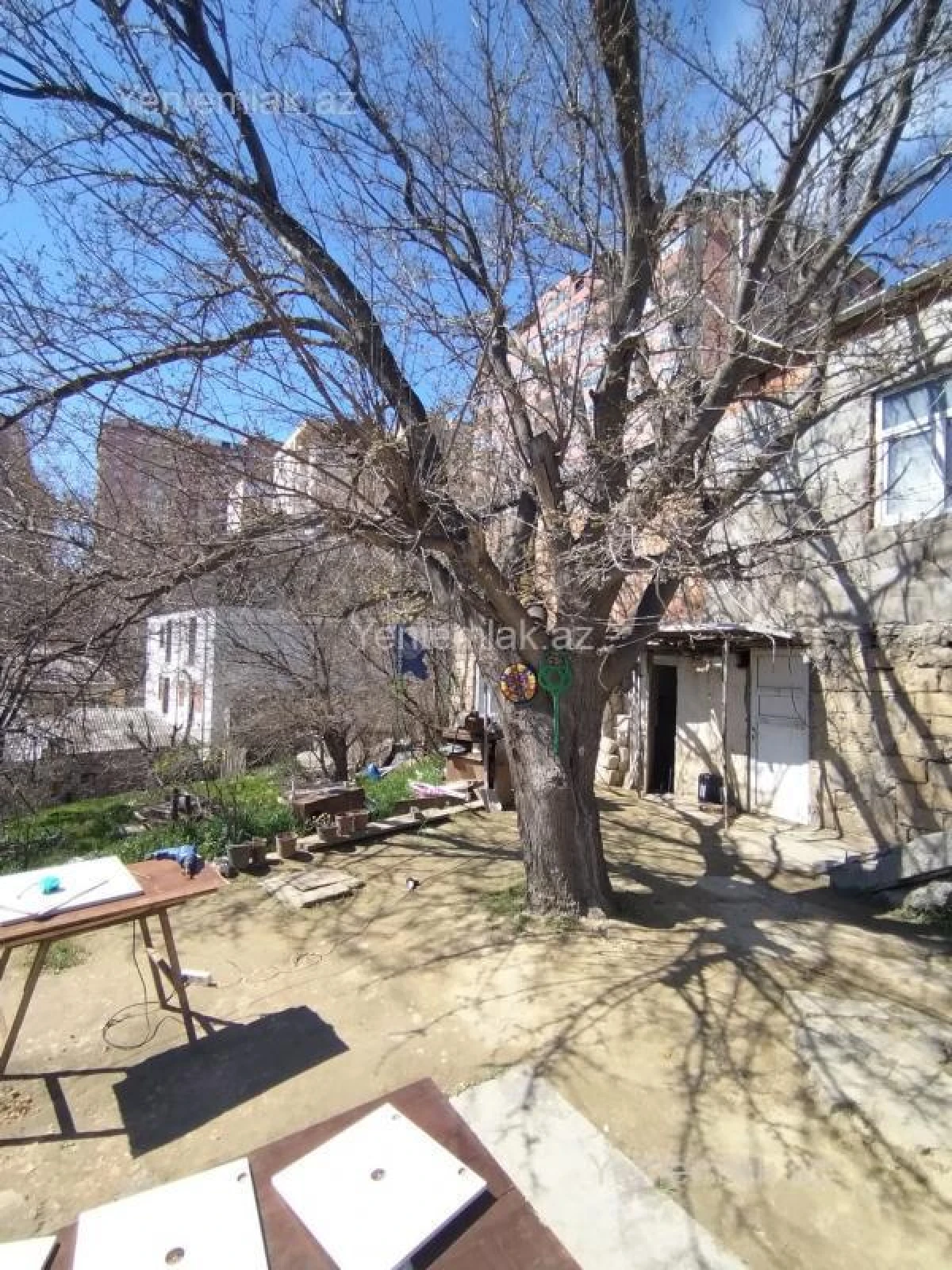 Satılır 7 otaqlı həyət evi 260 m²