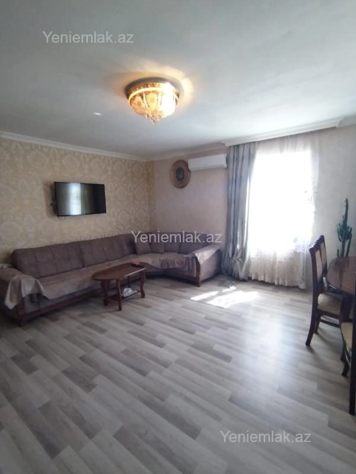 Satılır 7 otaqlı həyət evi 260 m²