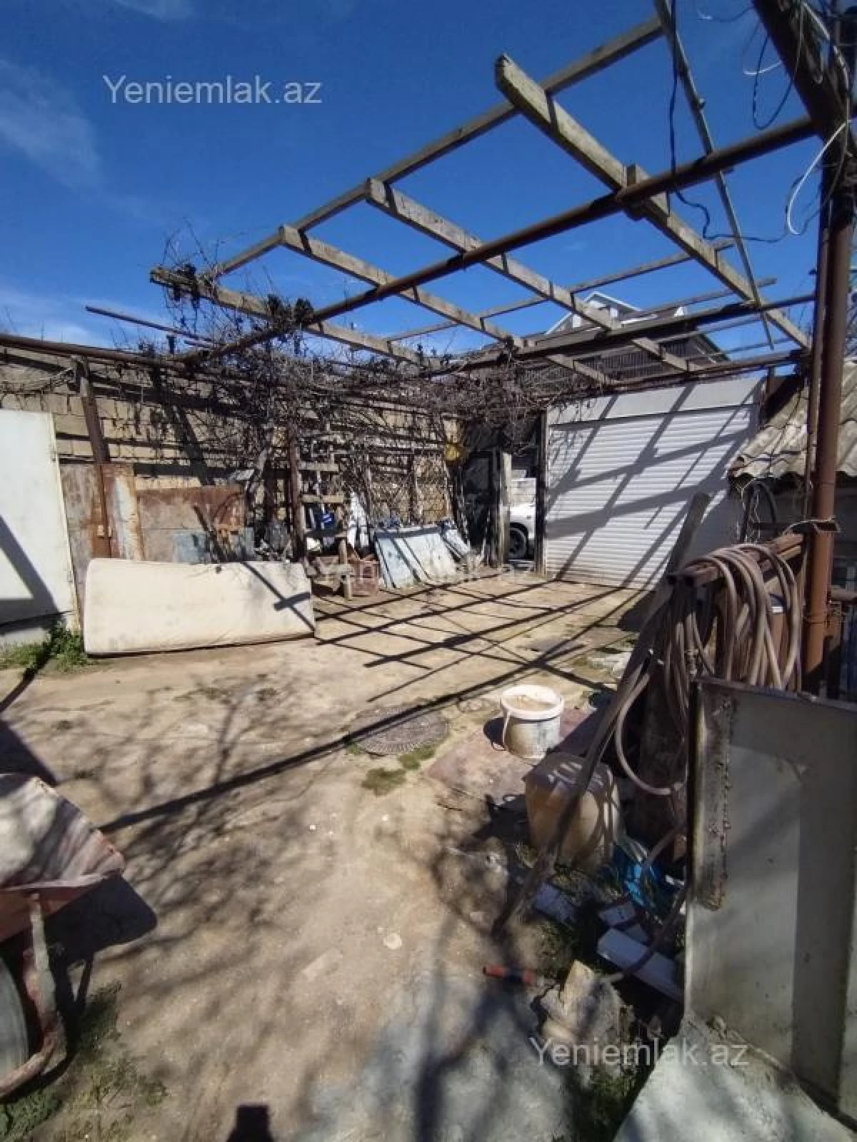 Satılır 7 otaqlı həyət evi 260 m²