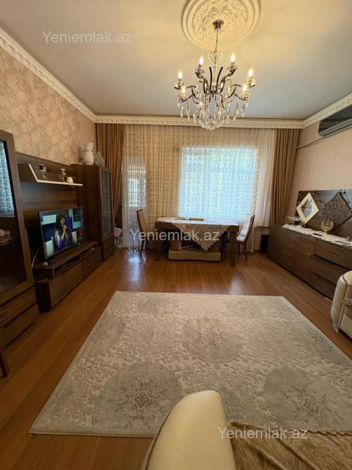 Satılır 2 otaqlı köhnə tikili 60 m²