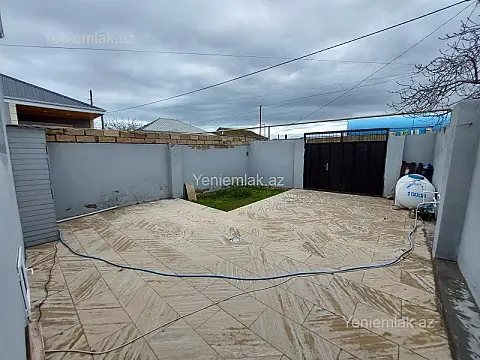 Satılır 2 otaqlı həyət evi 71 m²