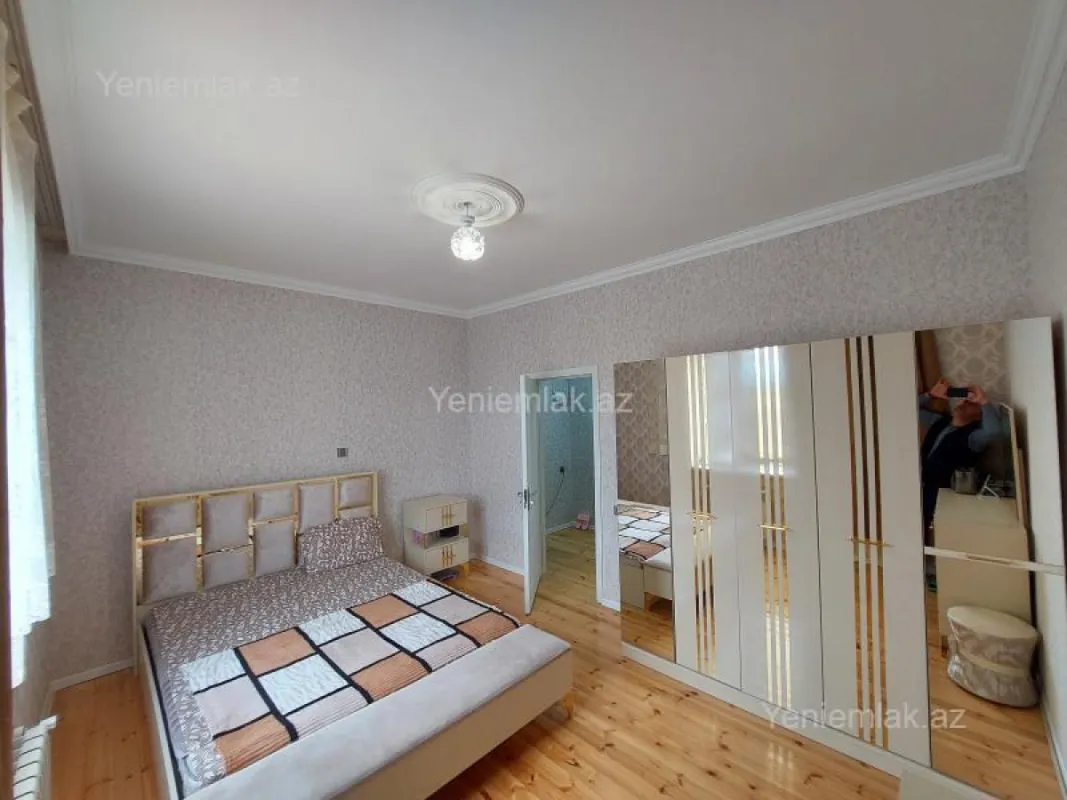 Satılır 2 otaqlı həyət evi 71 m²