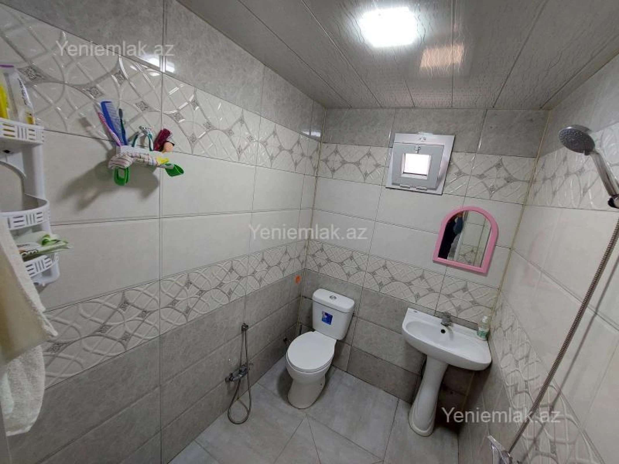 Satılır 2 otaqlı həyət evi 71 m²