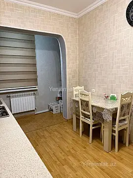 Satılır 2 otaqlı köhnə tikili 66 m²