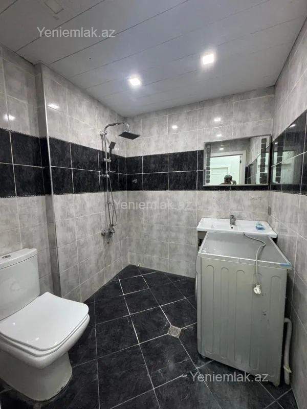 Satılır 2 otaqlı yeni tikili 65 m²