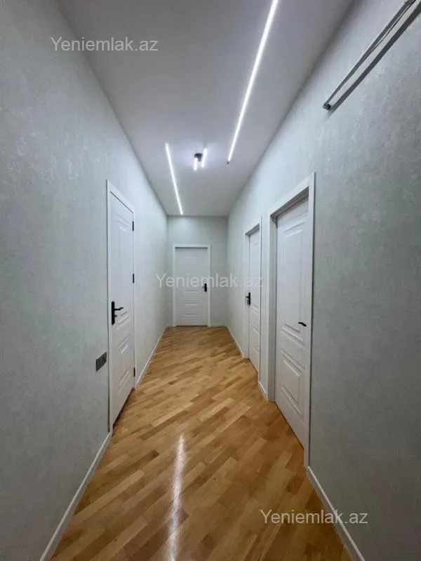 Satılır 2 otaqlı yeni tikili 65 m²