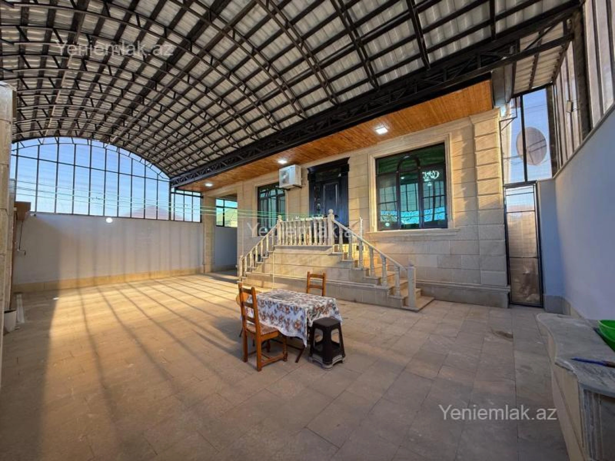 Satılır 4 otaqlı həyət evi 120 m²