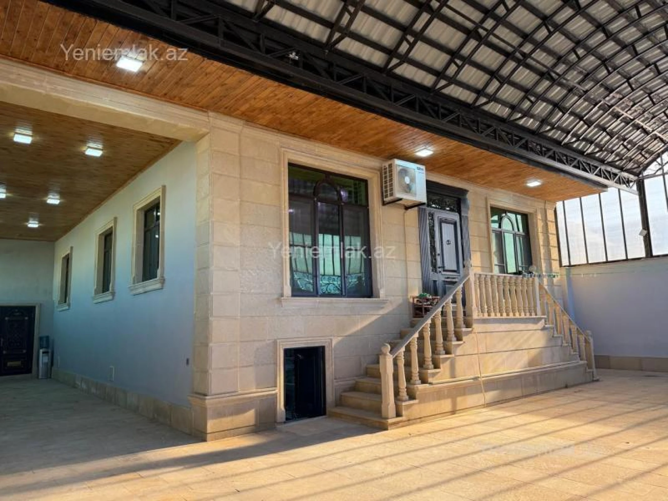 Satılır 4 otaqlı həyət evi 120 m²