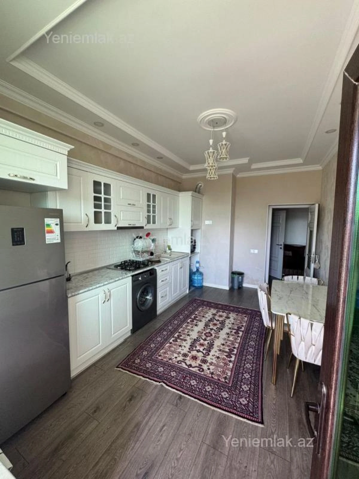 Satılır 2 otaqlı yeni tikili 100 m²