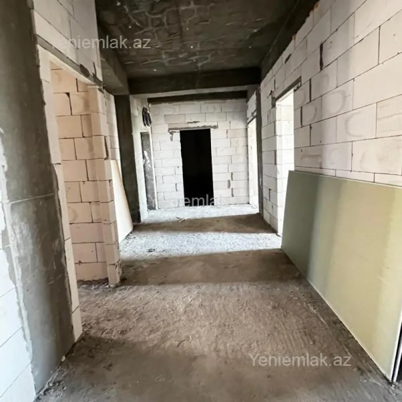Satılır 4 otaqlı yeni tikili 160 m²