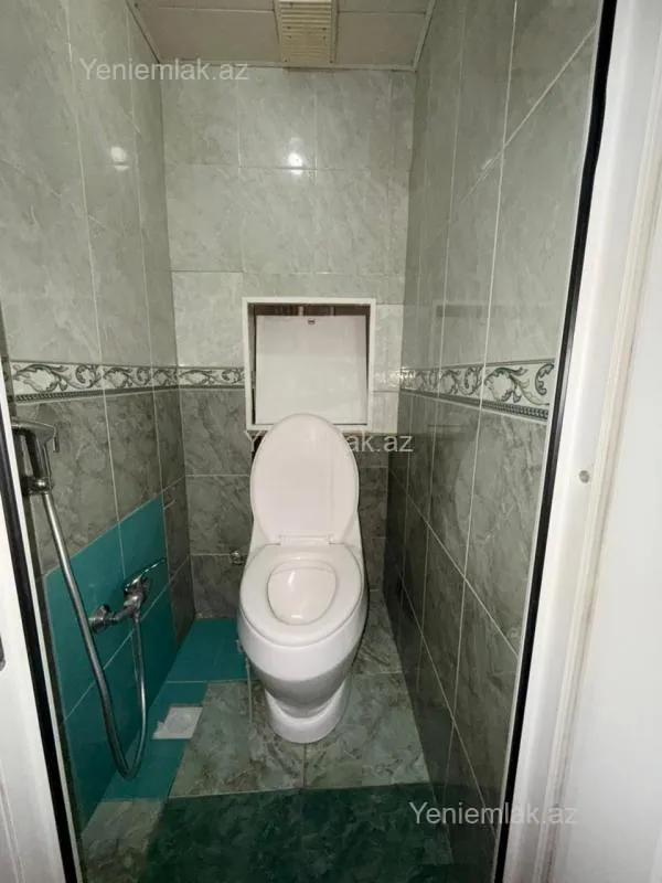 Satılır 4 otaqlı köhnə tikili 77.3 m²