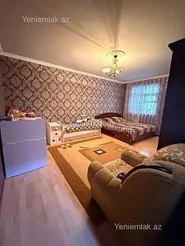 Satılır 4 otaqlı köhnə tikili 77.3 m²