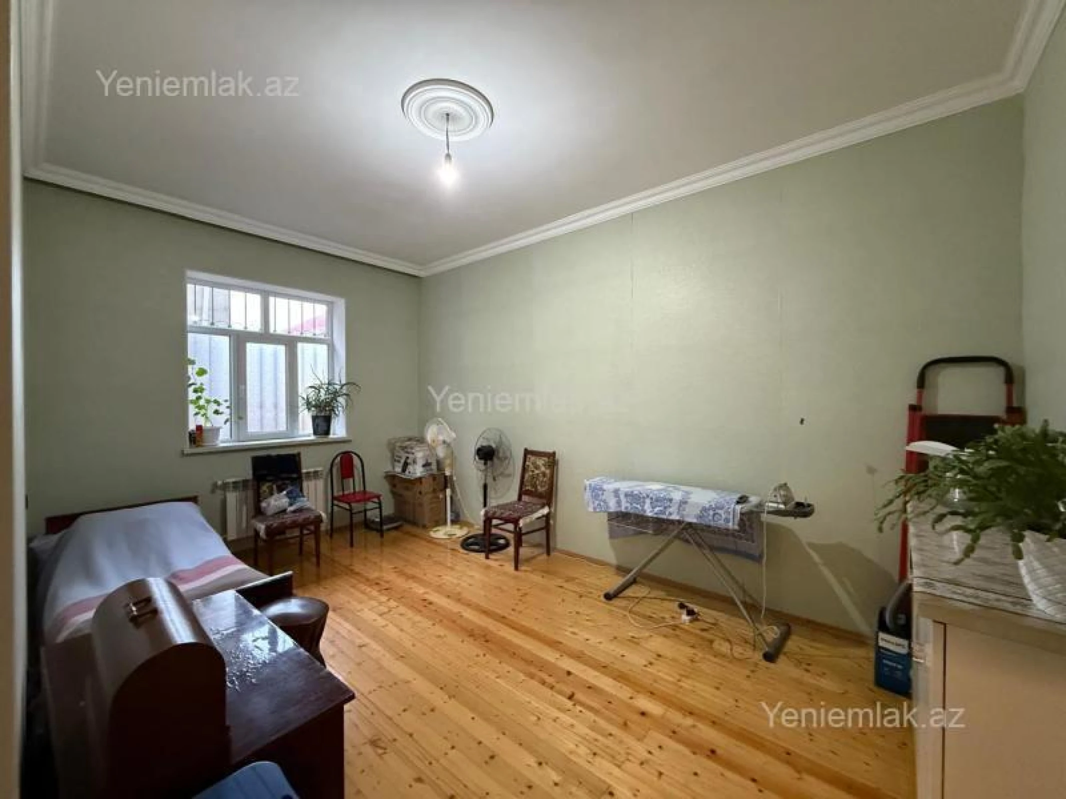 Satılır 4 otaqlı həyət evi 120 m²