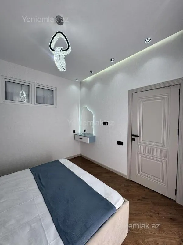 Satılır 3 otaqlı yeni tikili 65 m²