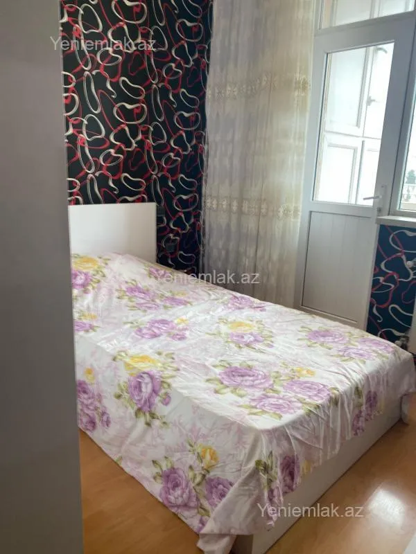 Satılır 3 otaqlı yeni tikili 75 m²