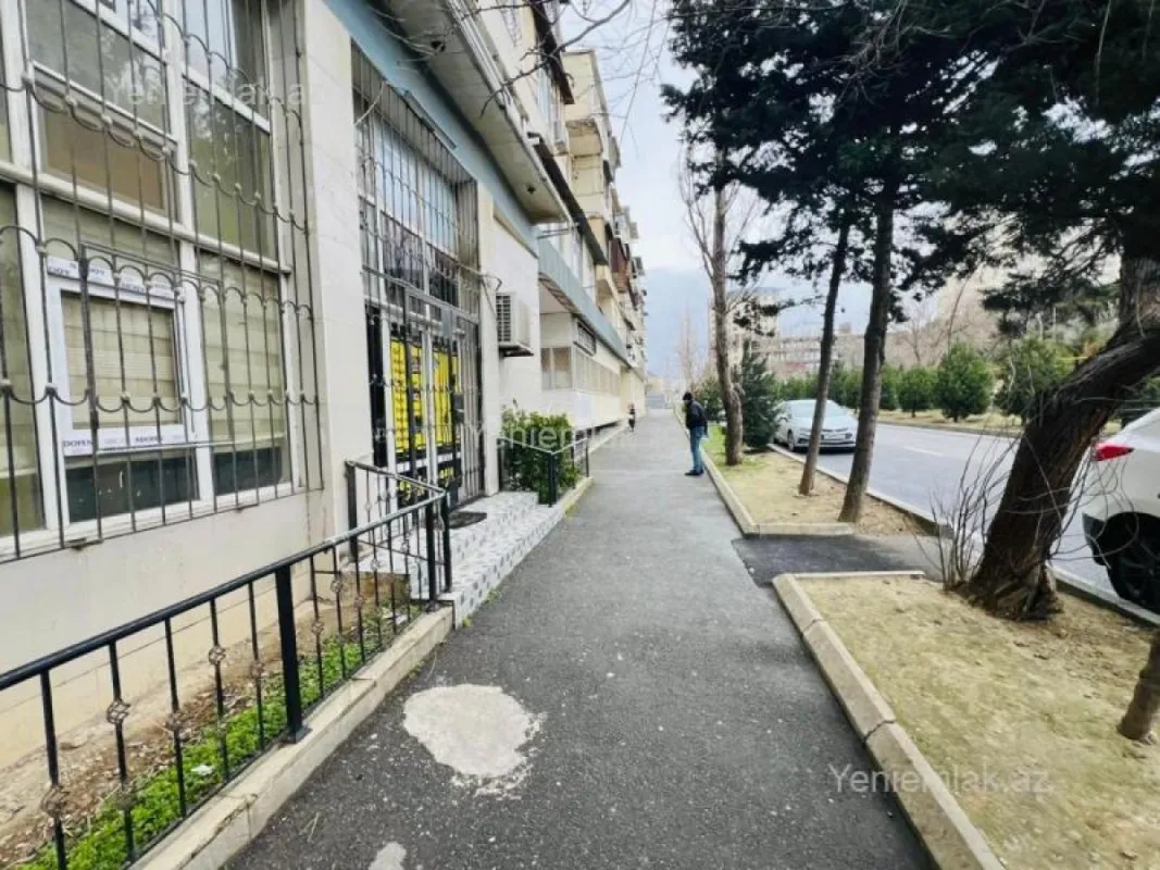 Satılır 3 otaqlı obyekt 78.4 m²